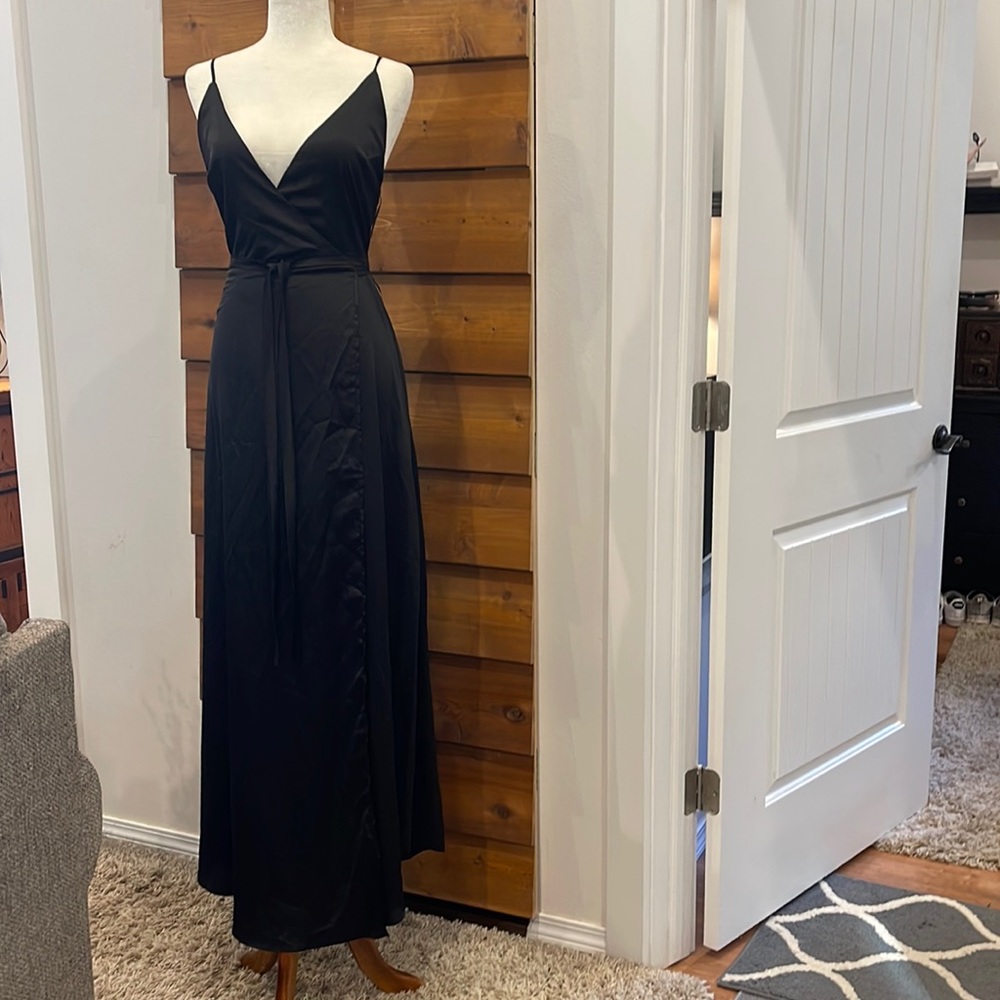 Lulu’s black, long wrap dress